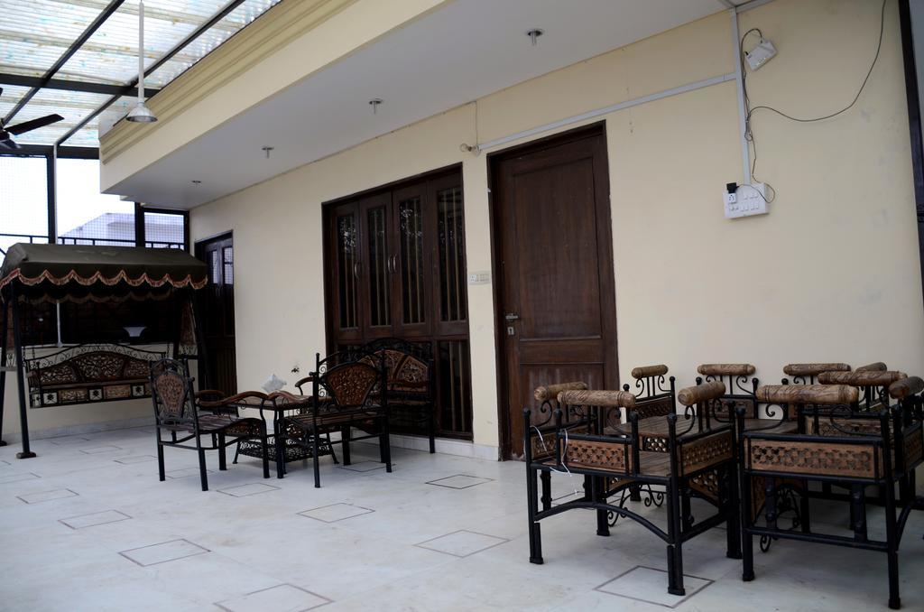 Mohini Home Stay Agra  Exterior photo