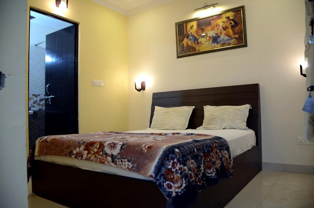 Mohini Home Stay Agra  Exterior photo